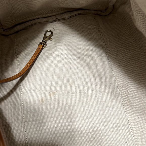 Michael Michael Kors Medium Duffle Bag - Picture 8 of 17